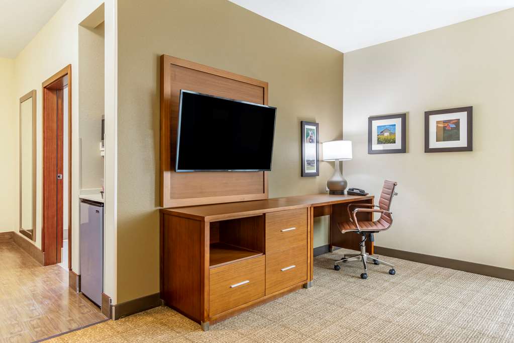 Comfort Inn & Suites Lakewood by JBLM - photo 21
