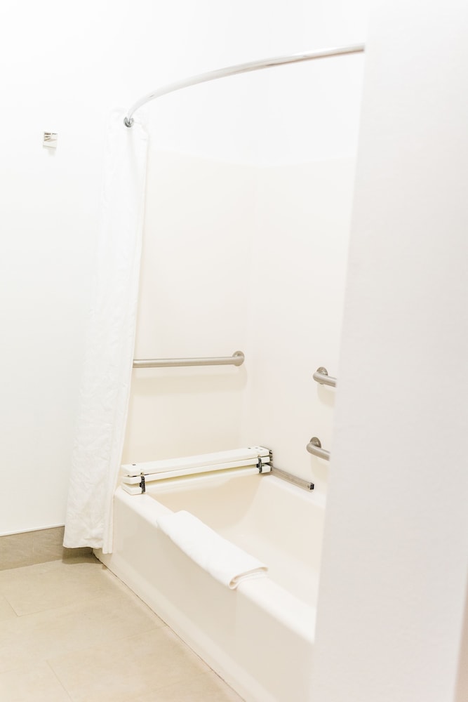 Country Inn & Suites by Radisson Helen GA - photo 40