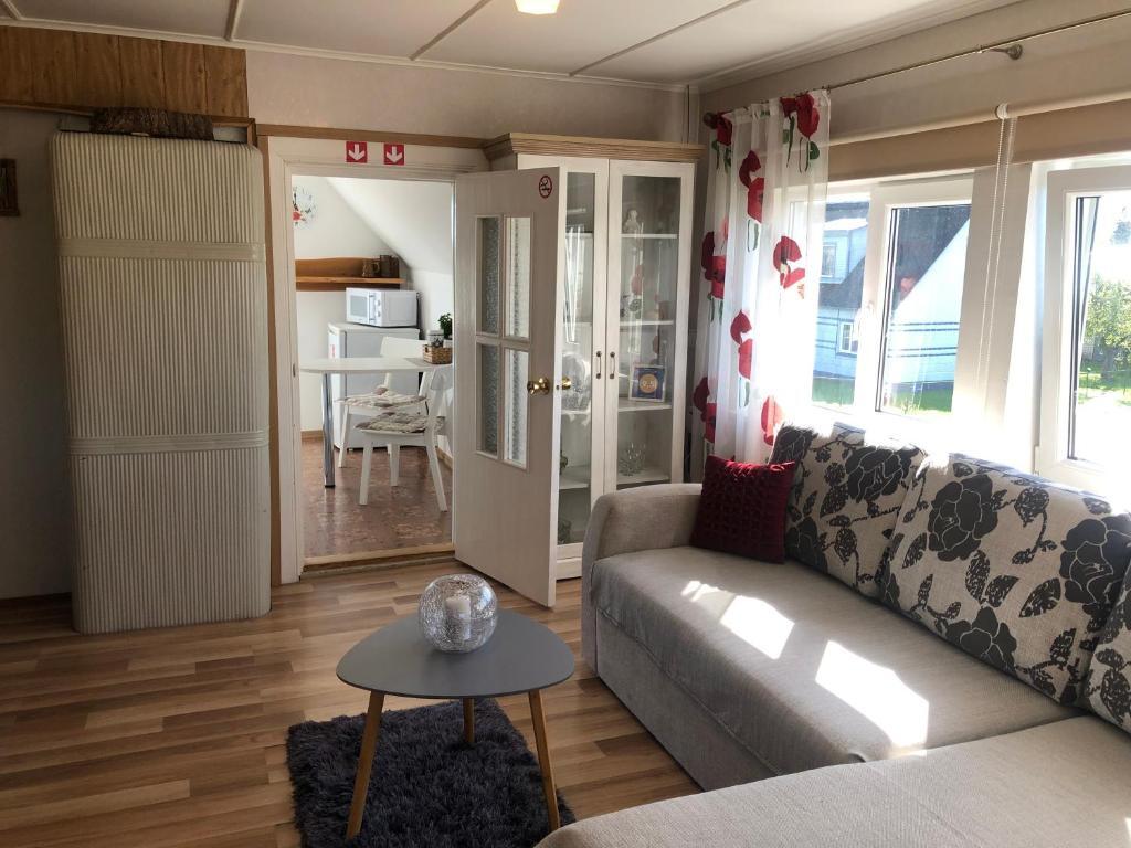 Rohu Külaliskorter in Kuressaare, Estonia