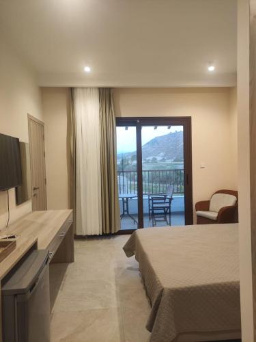 Vina Oliva — Pissouri — photo 3