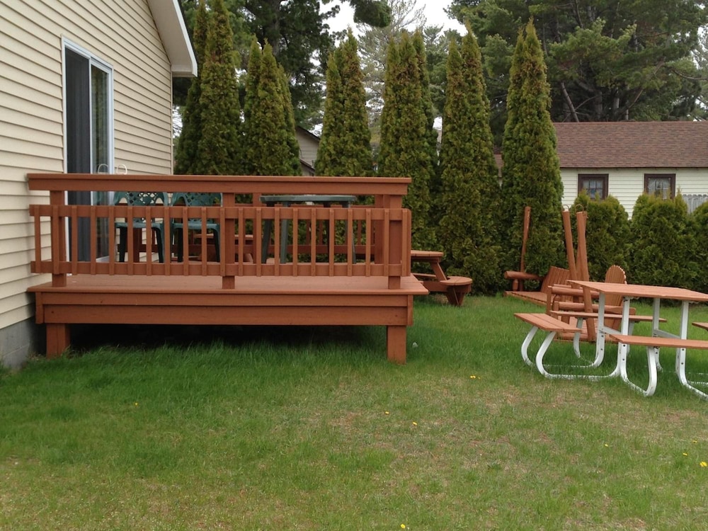 Northwinds Motel - photo 25