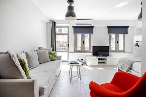 Supreme C2 Apartment in Syntagma — 4-Star Luxury Hotel in Athens, Greece