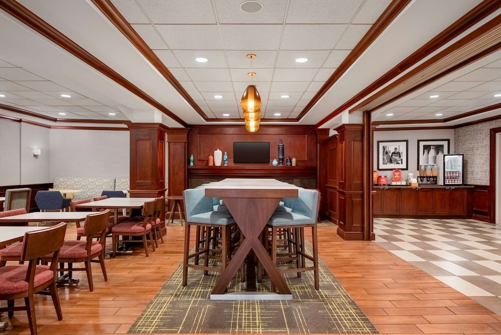 Hampton Inn Long Island Brookhaven - photo 5