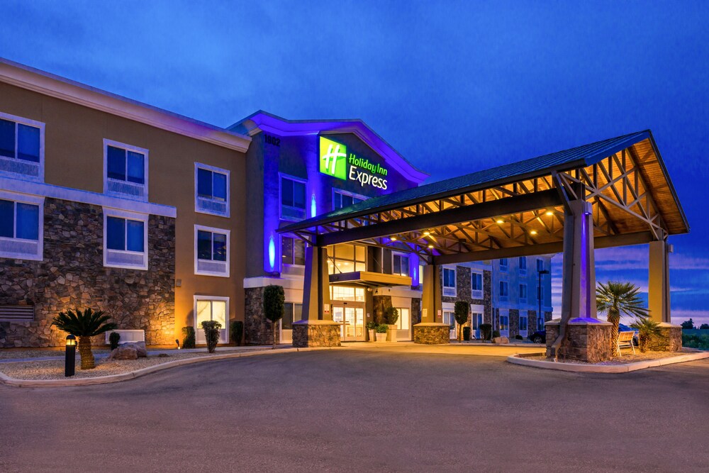Holiday Inn Express Sierra Vista by IHG - photo 61
