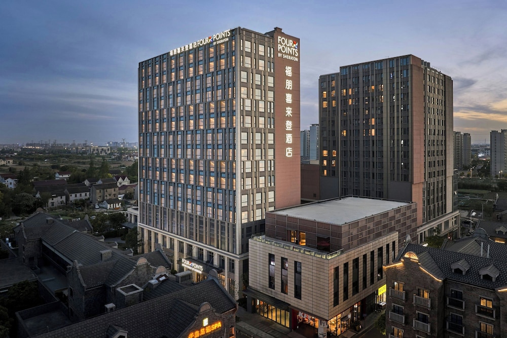 Four Points by Sheraton Shanghai International Tourism and Resorts Zone — 4-Star Luxury Hotel in Shanghai, People's Republic of China