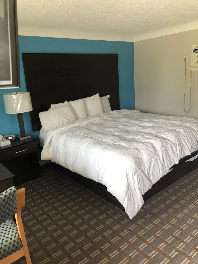 Gratiot View Motel - photo 12