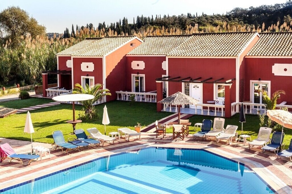 Haroula Apartments — 4-Star Luxury Hotel in Corfu, Greece