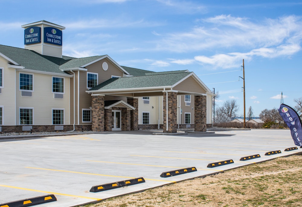 Cobblestone Inn & Suites Yuma - photo 75