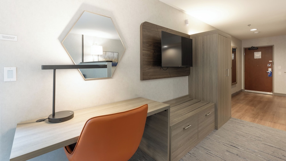 Holiday Inn Express Bellingham by IHG - photo 18