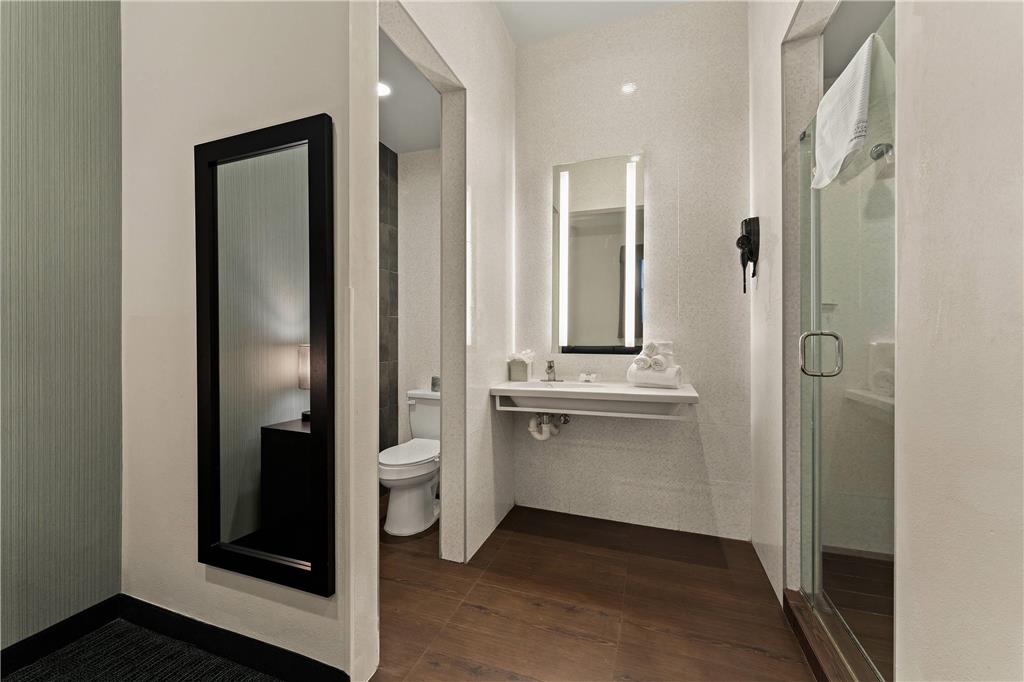 Quality Inn Philadelphia Center City - photo 16