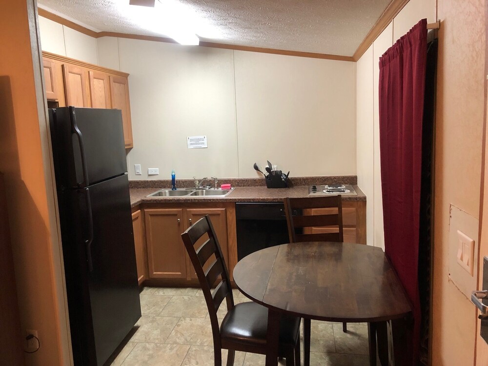 Efs Housing Llc - photo 6