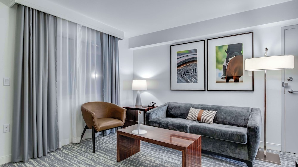 Embassy Suites Louisville East - photo 63