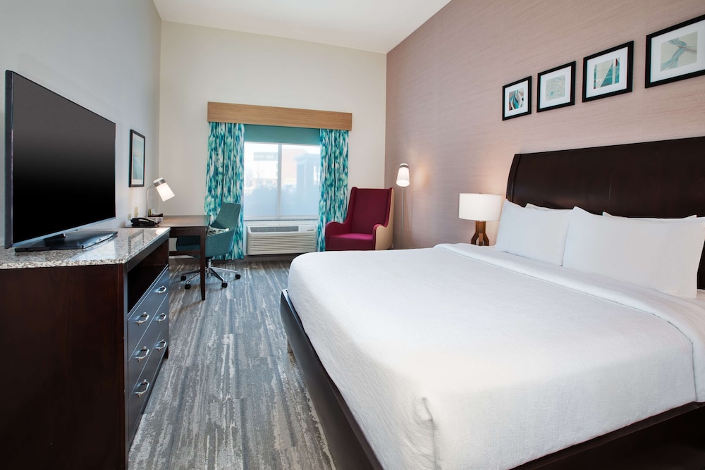 Hilton Garden Inn Benton Harbor St. Joseph - photo 17