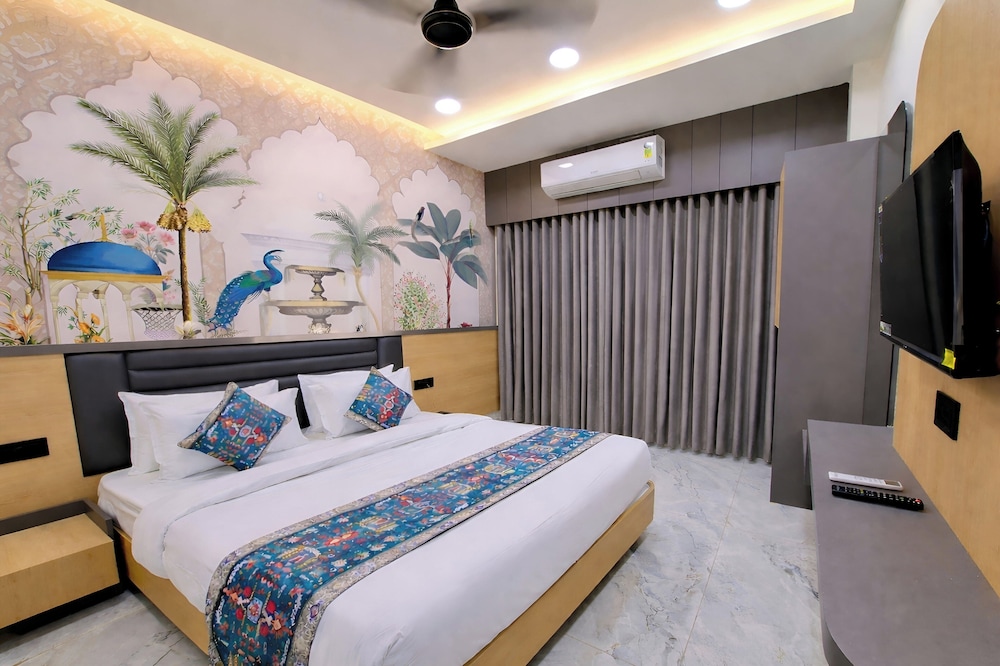 Hotel Matrushree Near Shree Dwarkadhish Temple in Dwarka, India