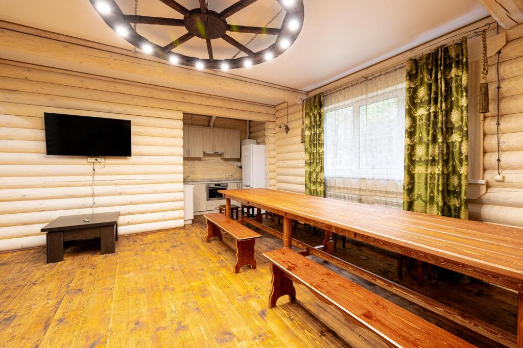 Manor in the forest of BereNdey