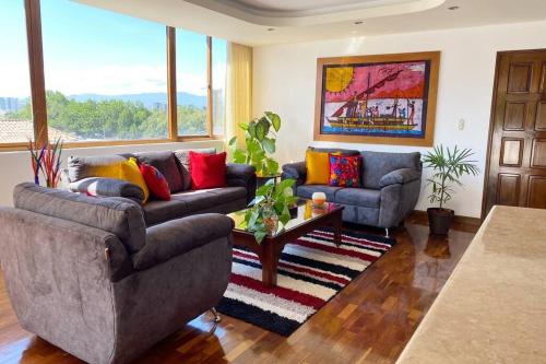 DP2 Spacious apartment great for families — 4-Star Luxury Hotel in Guatemala City, Guatemala