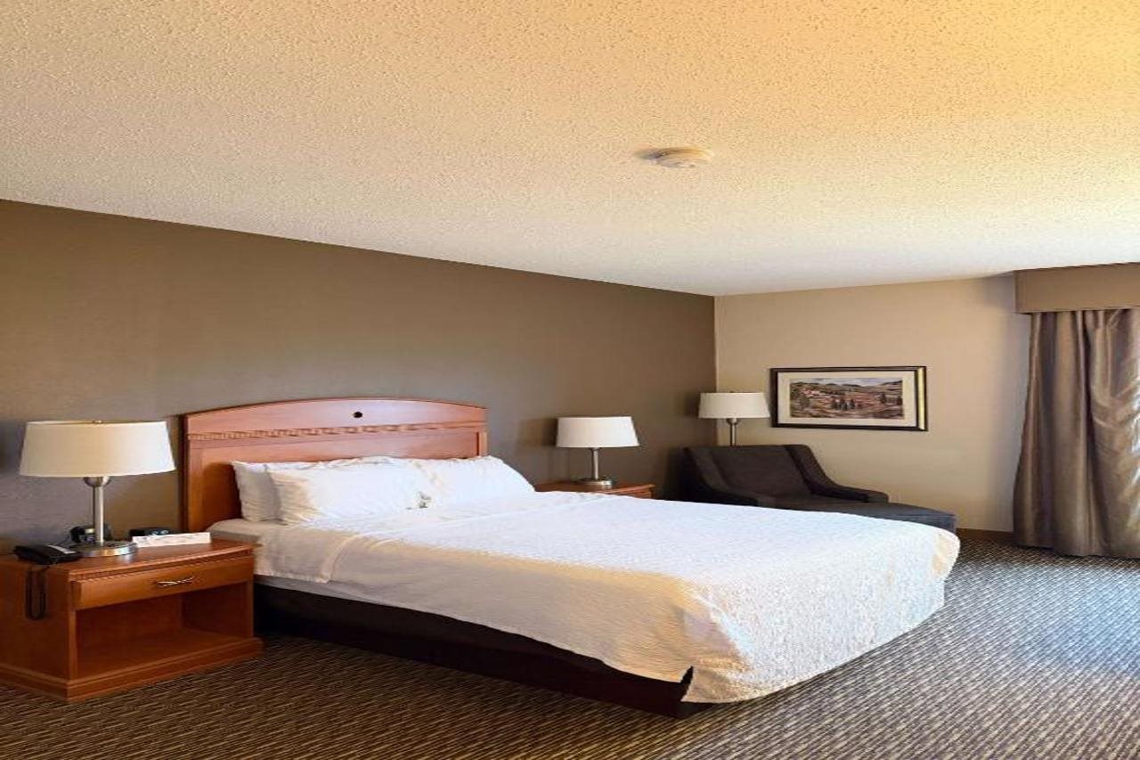 SureStay by Best Western Forsyth Decatur - photo 11