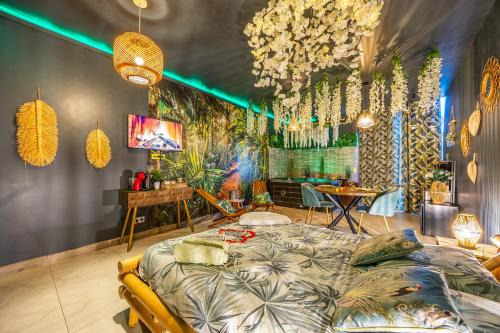 Sweet Uni'vert Jacuzzi - last minute hotel in Unknown City