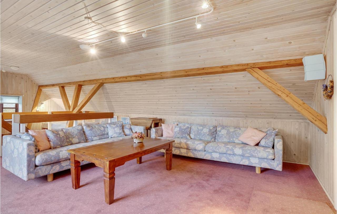 Awesome Home In Assens With Kitchen — 4-Star Luxury Hotel in Assens, Denmark