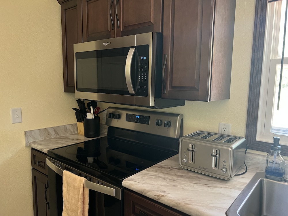 All Star Inn & Suites - photo 248