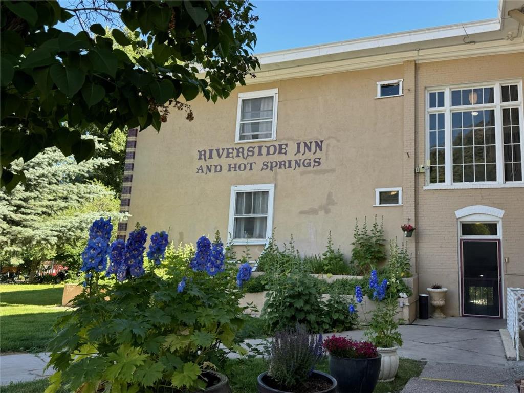Riverside Hot Springs Inn & Spa Adults Only — hotel in Pocatello