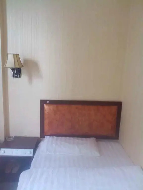 Xuanwei Jiafuda Inn — hotel in Qujing