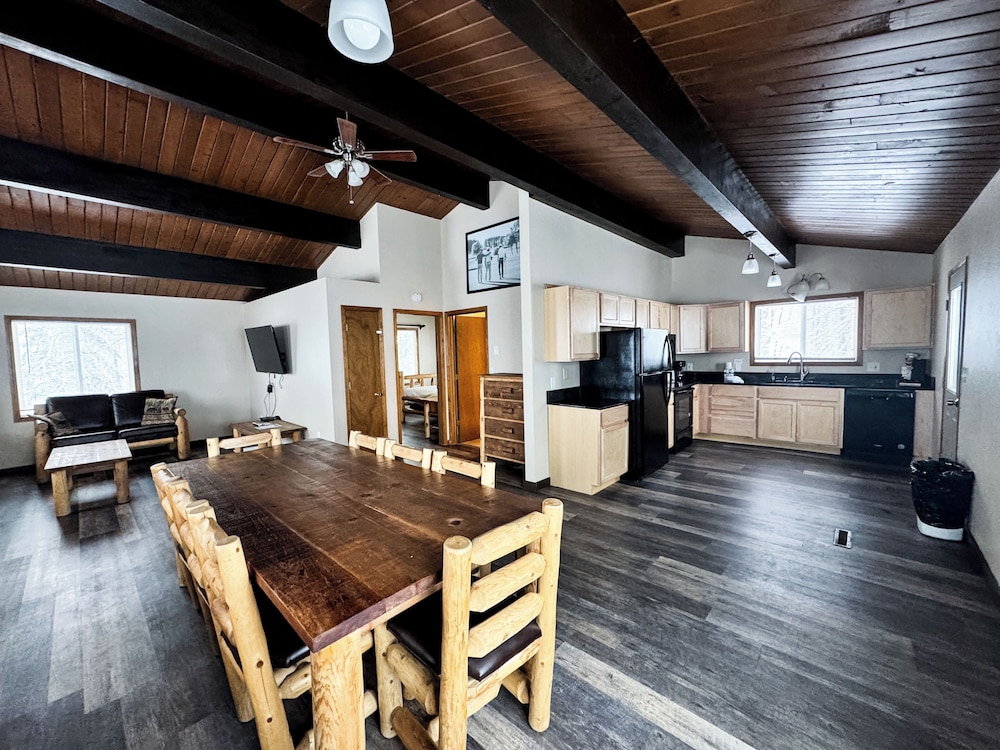 Pine Mountain Ski & Golf Resort - photo 42