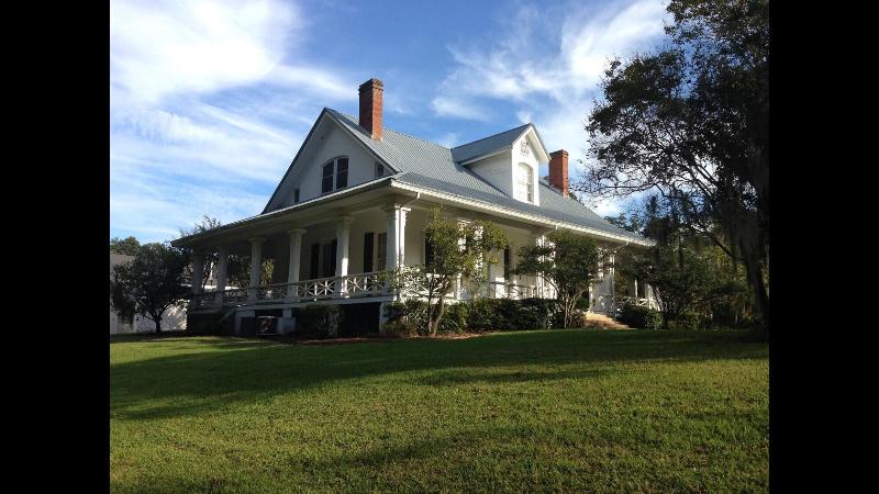 Canemount Plantation Inn - photo 12
