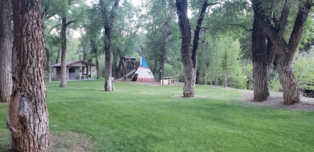 Stagecoach Inn & Suites - photo 73