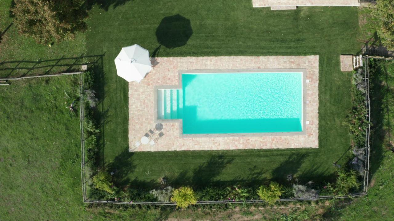 Agriturismo la Ghiga — 4-Star Luxury Hotel in Nepi, Italy
