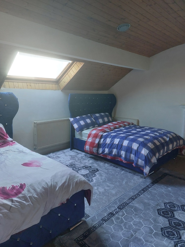 Welsh Mountain Retreat With Studio Flat — Caernarfon — photo 5