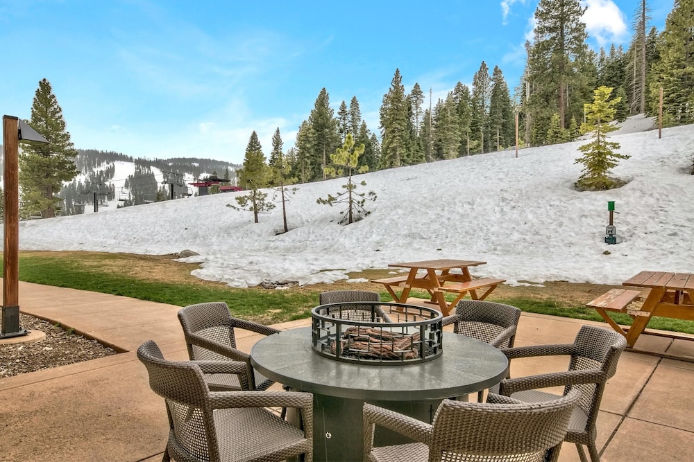 Constellation Residences at Northstar - photo 25
