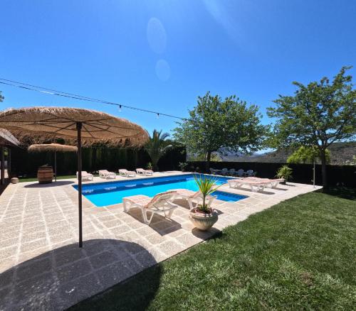 Alojamiento Turistico Loma Alta — hotel in Cambil