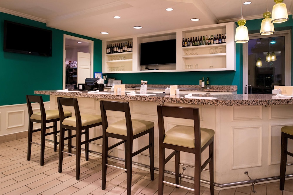 Hilton Garden Inn Baltimore White Marsh - photo 37