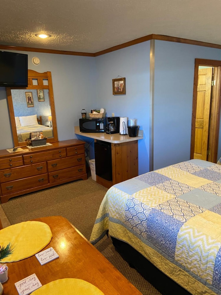The Garrett Inn - photo 29
