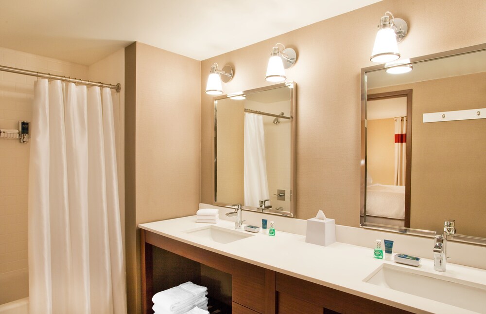 Four Points By Sheraton At Phoenix Mesa Gateway Airport - photo 10