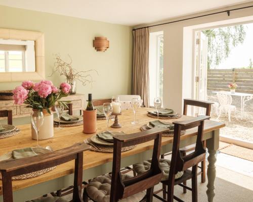 Vine Cottage — Shepton Mallet — photo 4