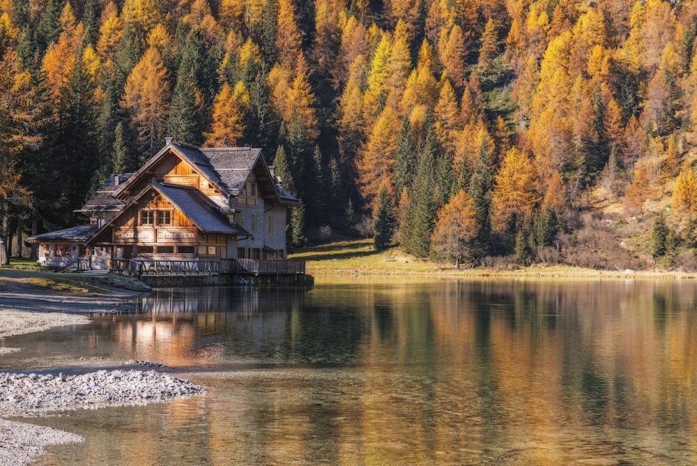 Rifugio Lago Nambino in Pinzolo, Italy