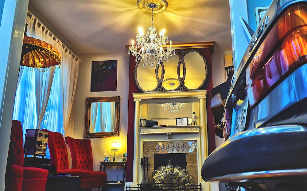 Isetta Inn - photo 18