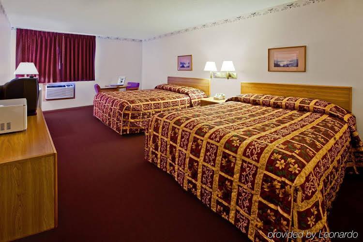712 Inn - photo 16
