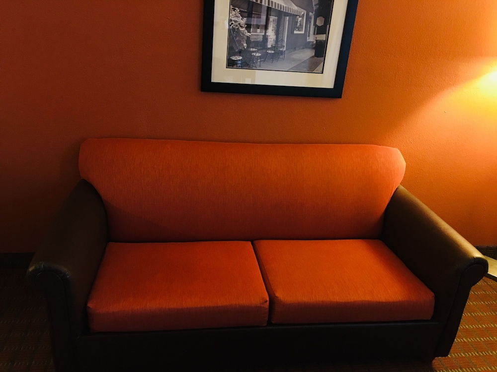 Holiday Inn Express Hotel & Suites Laurinburg by IHG - photo 10