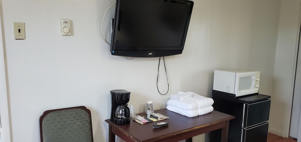 Huntingdon Inn - photo 4
