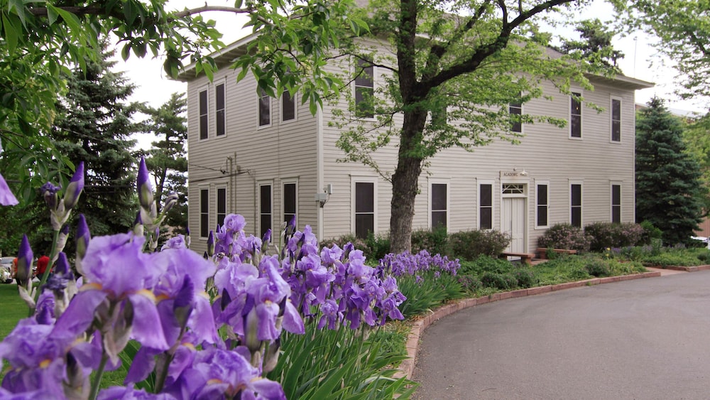 Colorado Chautauqua - photo 2