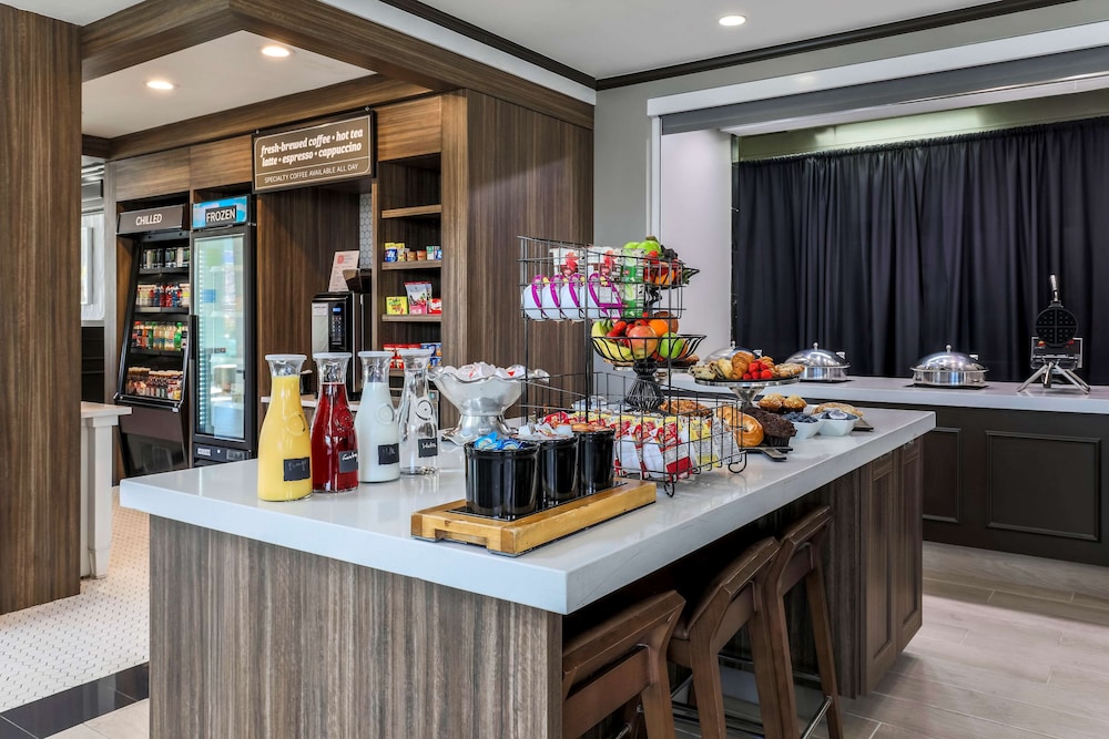Hilton Garden Inn Tulsa South - photo 17