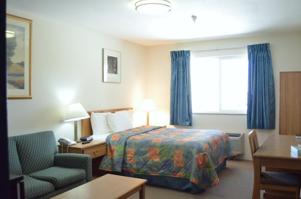 Knights Inn Quincy - photo 8