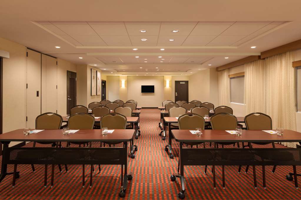 Hyatt Place Phoenix Chandler - photo 18