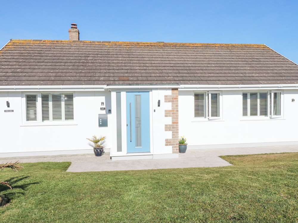 Palm View - carbon neutral hotel in Newquay