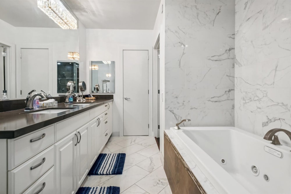 Violet Suites PDX - photo 95