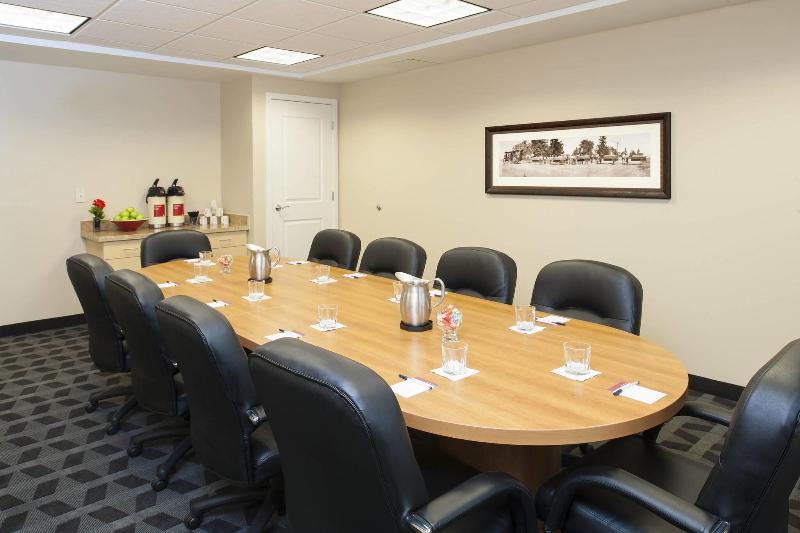 TownePlace Suites by Marriott Des Moines Urbandale - photo 115