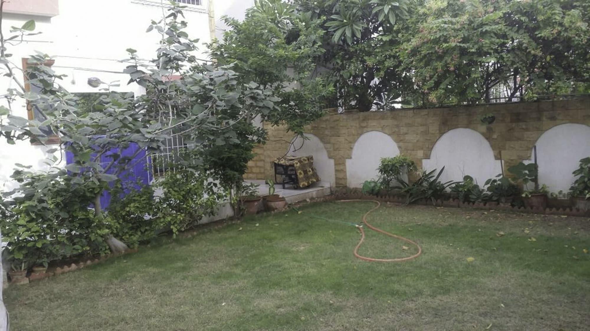 Kehkashan accomodation in Karachi, Pakistan